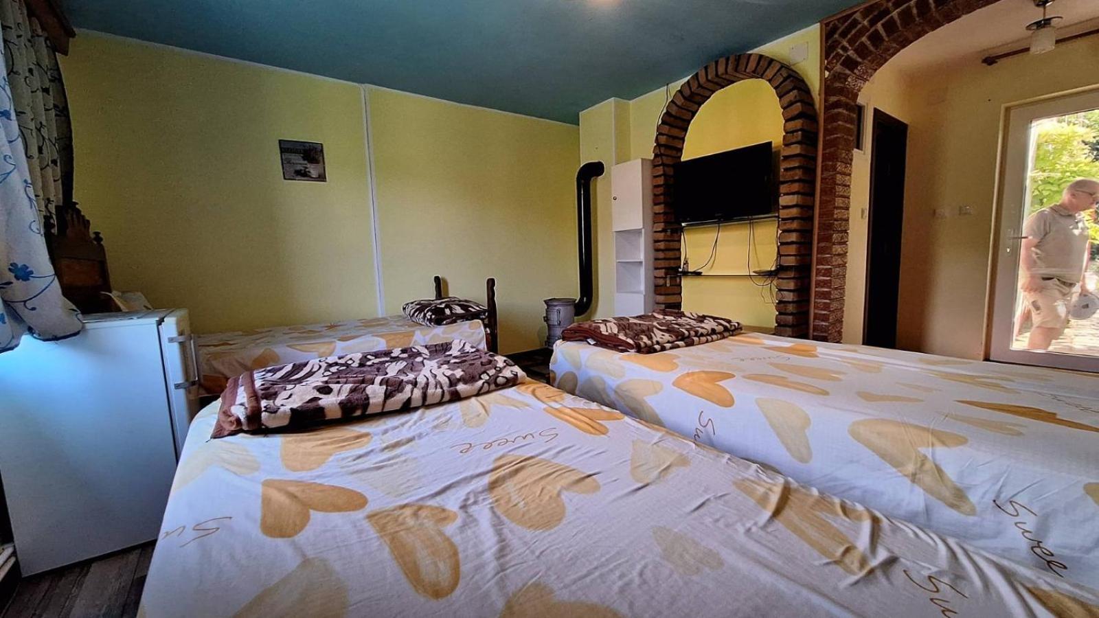 Casa Matetovici Villa Greci Luaran gambar